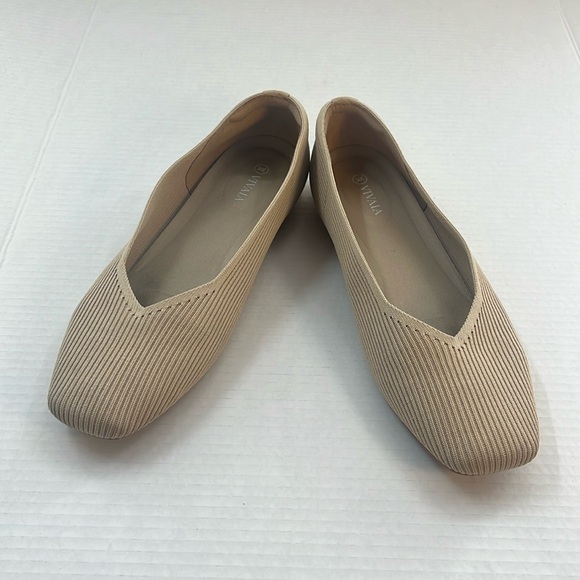 Vivaia Margot Square-Toes Flats - Picture 4 of 16